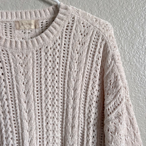 Super soft Altar’d State Sweater - Picture 4 of 8